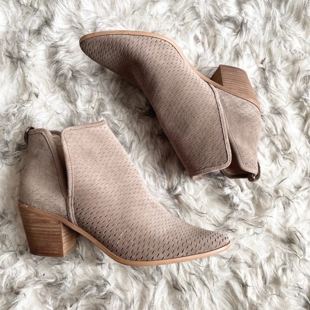 Lucky Brand Loria Booties